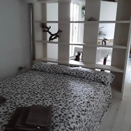 Bed & Breakfast L'albero Di Alberto Valverde (Sicily)